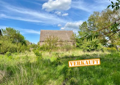 Traumhafte Uckermark: Wunderschönes idyllisches Grundstück mit alter Scheune